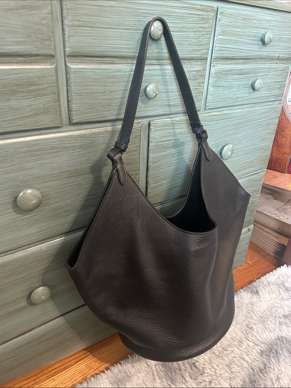 Vegan Leather Shoulder Hobo Bucket Bag - Picture 2 of 5